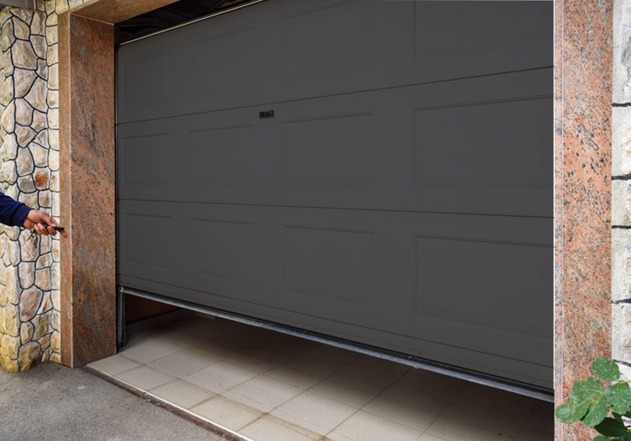 fibreglassgaragedoorspraypaintinglondonafter